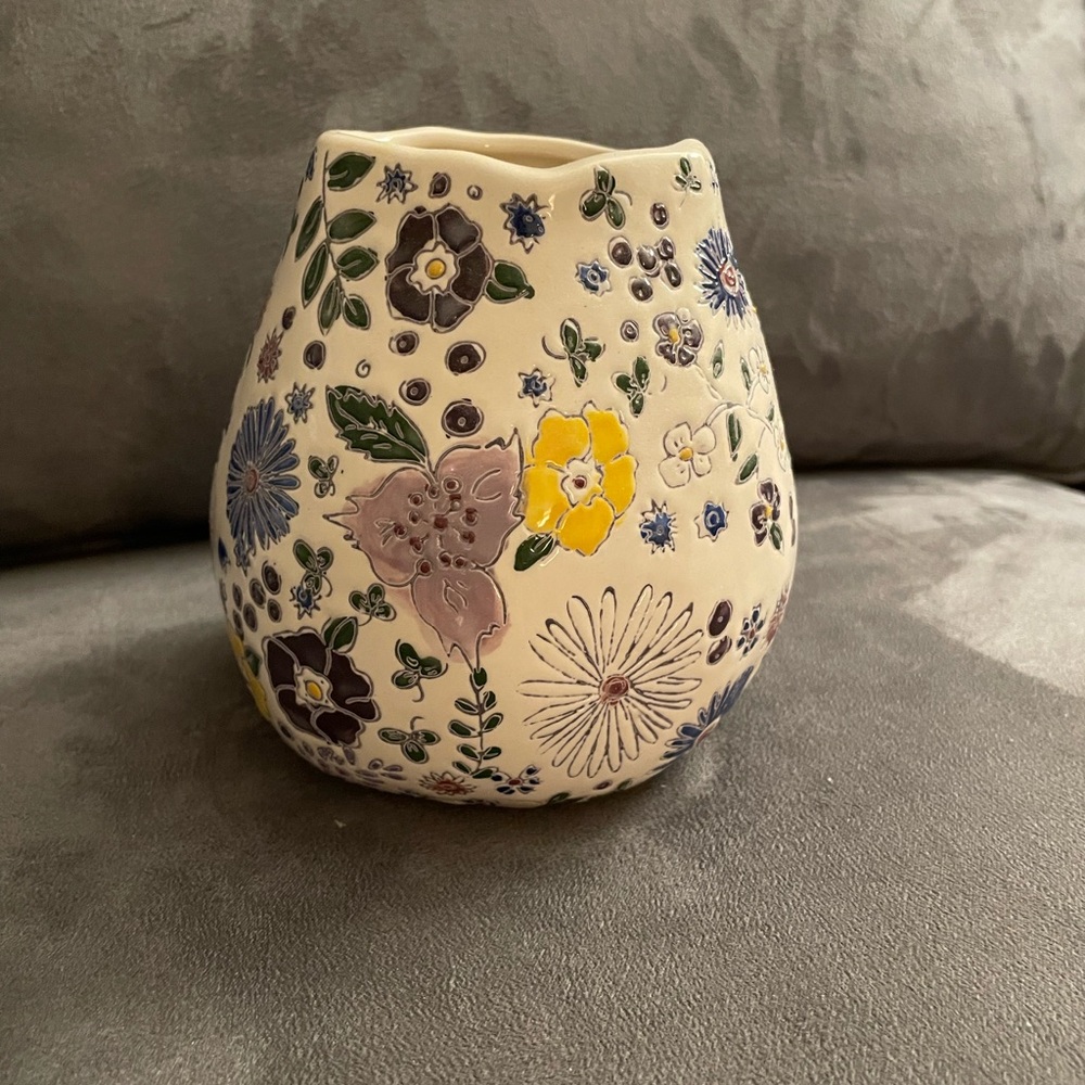 Floral Ceramic Vase - Multicolor (Like New) - Picture 2 of 4
